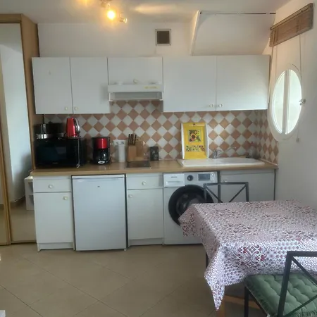 Centre Du Village 公寓 卡西斯